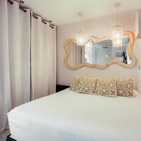 Cap D'agde - Village Naturiste * アグド